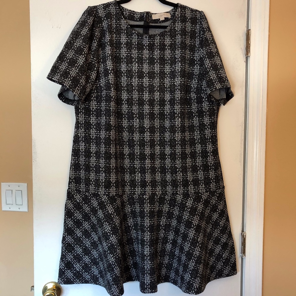 NWOT Loft XXL Plaid Dress with Flounce